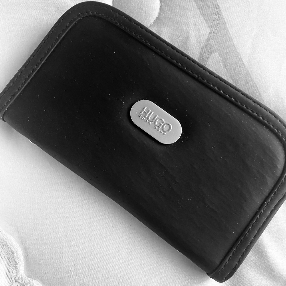 Hugo Boss Zip-Around Black Wallet